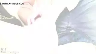 عنق عميق حتى الخصيتين مع فتاة تحب الشرجي