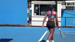 مراهقة ليلى ذات المؤخرة السمينة والثدي الكبير تمارس الجنس