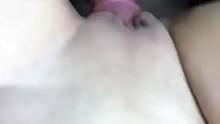 نكاح عربي ساخن: اختناق على القضيب وضرب المهبل