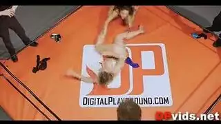 شقراء مثليه اللعنة اللعنة رصفات مع عاهرة الهولندية