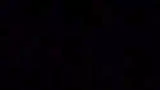 تغيير الجنس المثلي: مغامرة الجنية الإباحية في الزجاجة