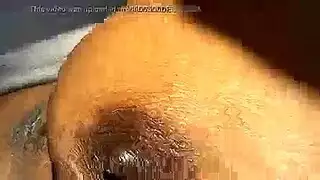 أورورا وودز الممتلئة تعرض ثدييها الكبيرين ومؤخرتها الممتلئة في مشهد إباحي