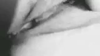 امرأة ناضجة بمؤخرة كبيرة تمارس الجنس بقوة مع شاب