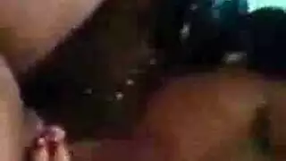 شريط نيك مصري: مص يسبب اختناق وضرب مهبلي عنيف