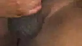 حركة جنسية قاسية لعامل المزرعة