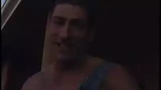 احتفال جنسي في المزرعة: إباحية حصاد عنب مع صدر كبير