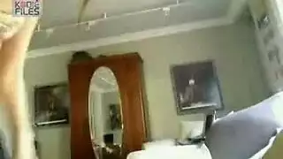 عرض كاميرا كبير الصدر: حلمات وردية مثيرة ومكشوفة