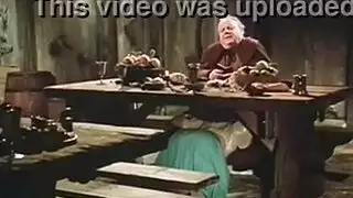 عمل فموي مع ناضج: مص رجل مسن حتى الانفجار