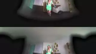 سيطرة افتراضية: علاقة جنسية قاسية وإباحية عنيفة