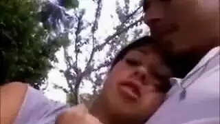 إباحية مجانية: لعق وضرب فرج مبلل على الشاطئ