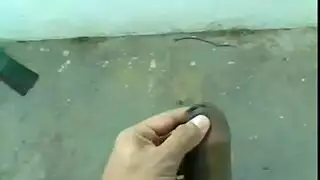 تدليك قضيب علاني ورذاذ منوي بحضور مشاهدة أنثى