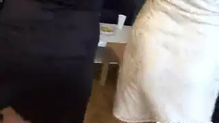 فتاة مور ألمانية حمراء ساخنة تمارس الجنس بثديين كبيرين يهتزان