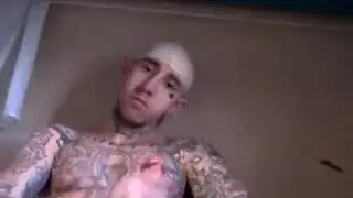 تدريب شرجي قاسي بمقبض فرشاة الشعر