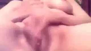 نيك على ويب كام: كس مصرية محرومة تمتلئ بالزب