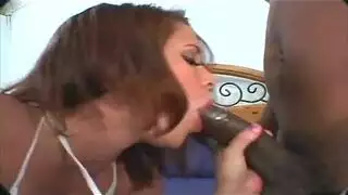 شرج علني مع بنات مصرية ممتلئات الجسم في المدينة