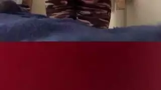 القاع الأحمر المتحول جنسيا الحجرات المغلقة