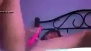 فتاة عاهرة تمنح جنس لسان مكثف لرجل عشوائي