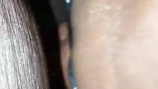 جيسي جين تتعامل مع عدة أقطاب في جماع ثلاثي عنيف