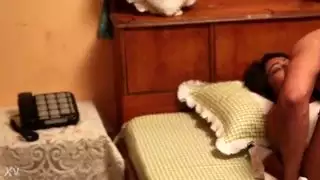 هندية تخون زوجها مع خادم