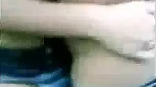 وضع الوحش: شابان أسودان في بورنو حيواني هاردكور