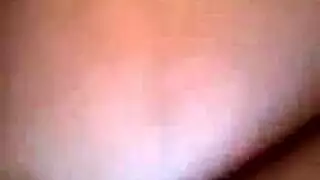 زوجة الأب تتوسل للحصول على تحفيز عنيف بالإصبع