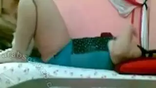 سكس عربي صريح: زوجان حميمان يمارسان الجنس بعنف