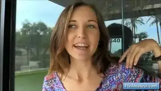 أخ يمارس الجنس مع أخته في فيلم إباحي أمريكي صريح