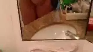 زيت ساخن وجماع عنيف: مشهد سابرينا رايلي الإباحي المثالي