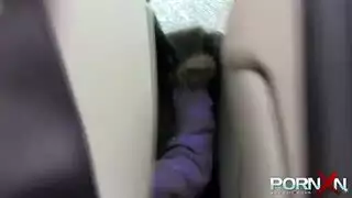 الأبنوس مثليه التبول الملبس الإسكات